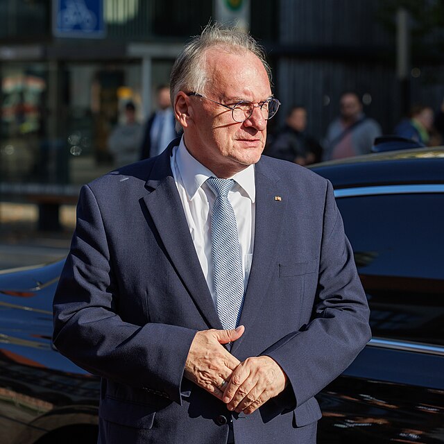 Christliche Werte in der Politik: Haseloff und Erzbischof Gössl über gesellschaftliche Relevanz