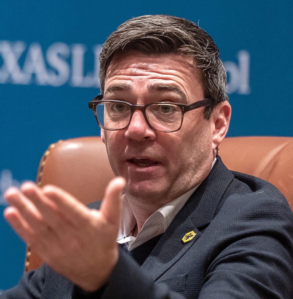 Erster bekennender katholischer Premier? Britische Kirche blickt auf Andy Burnham